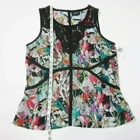 Sleeveless Top Medium Blouse Black Lace Neck & Multicolor Floral Print Flowy NEW - Picture 16 of 16